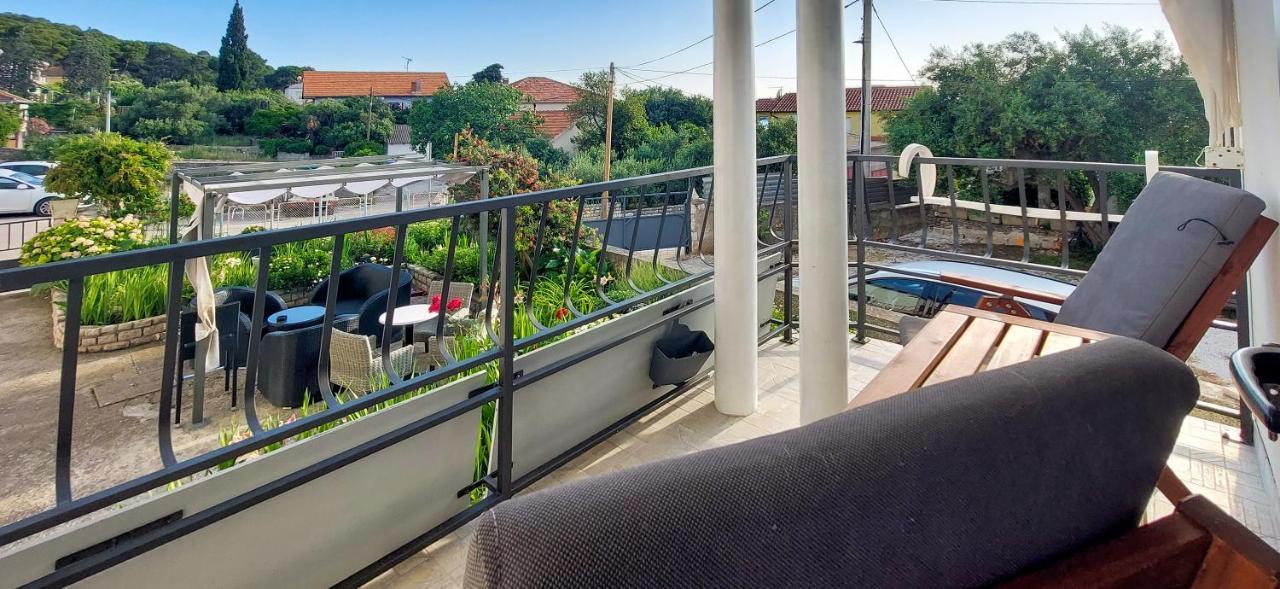 רוגוזניצה Renovated Apartments Skorin מראה חיצוני תמונה