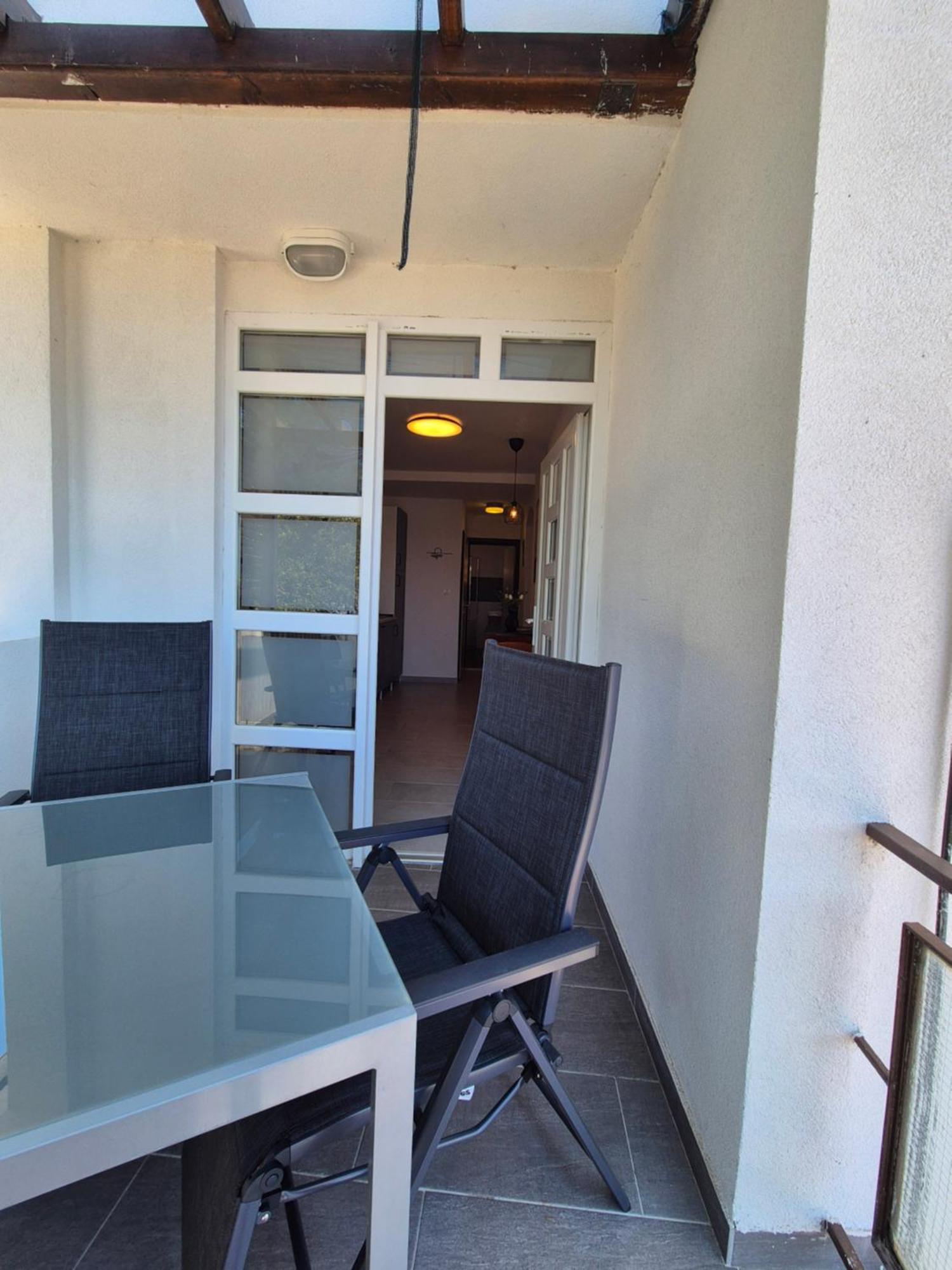 רוגוזניצה Renovated Apartments Skorin מראה חיצוני תמונה